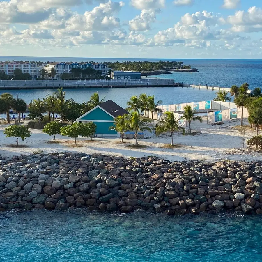 Playa de palmeras en Riviera Maya, Caribe mexicano